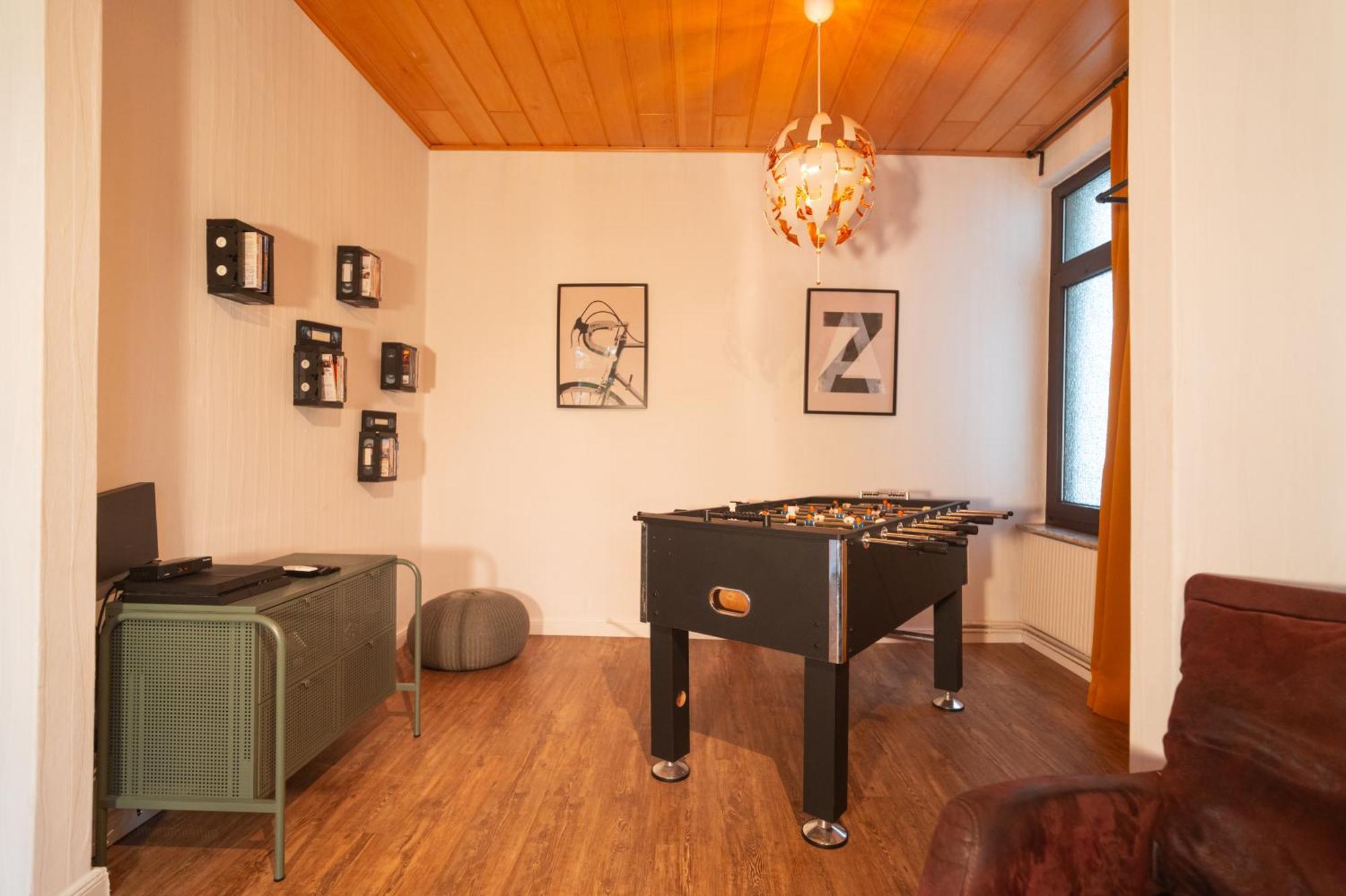Das Blaue Tuerchen - Wohnung Mit Beamer Und Kicker Bremerhaven Exterior foto
