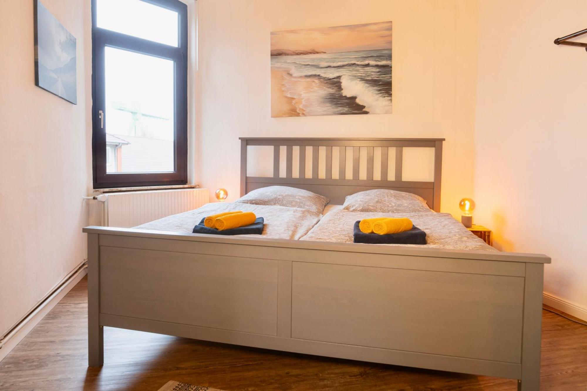 Das Blaue Tuerchen - Wohnung Mit Beamer Und Kicker Bremerhaven Exterior foto