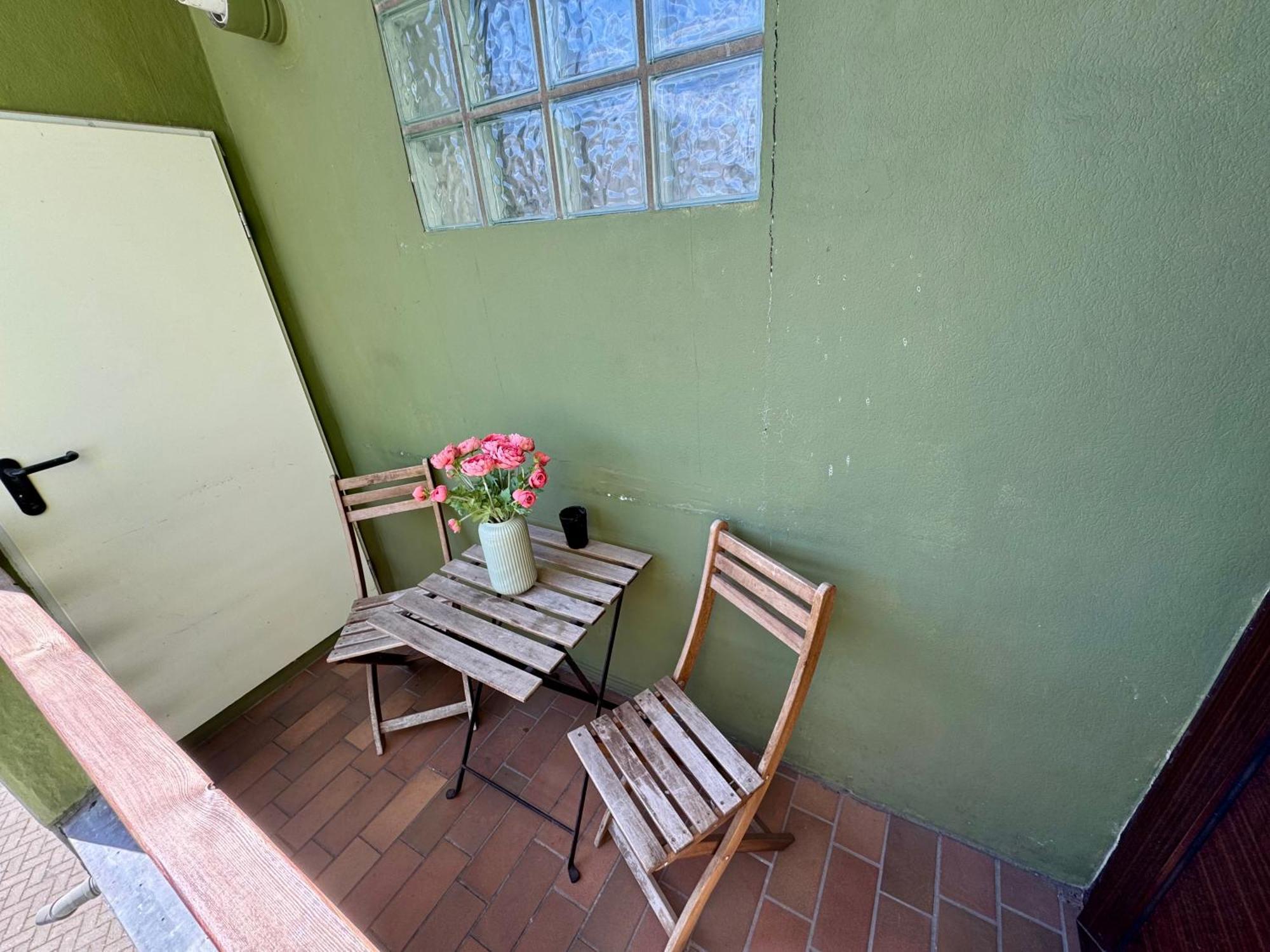 Das Blaue Tuerchen - Wohnung Mit Beamer Und Kicker Bremerhaven Exterior foto